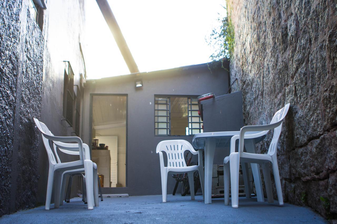 Eco Box Hostel Florianopolis Exterior photo